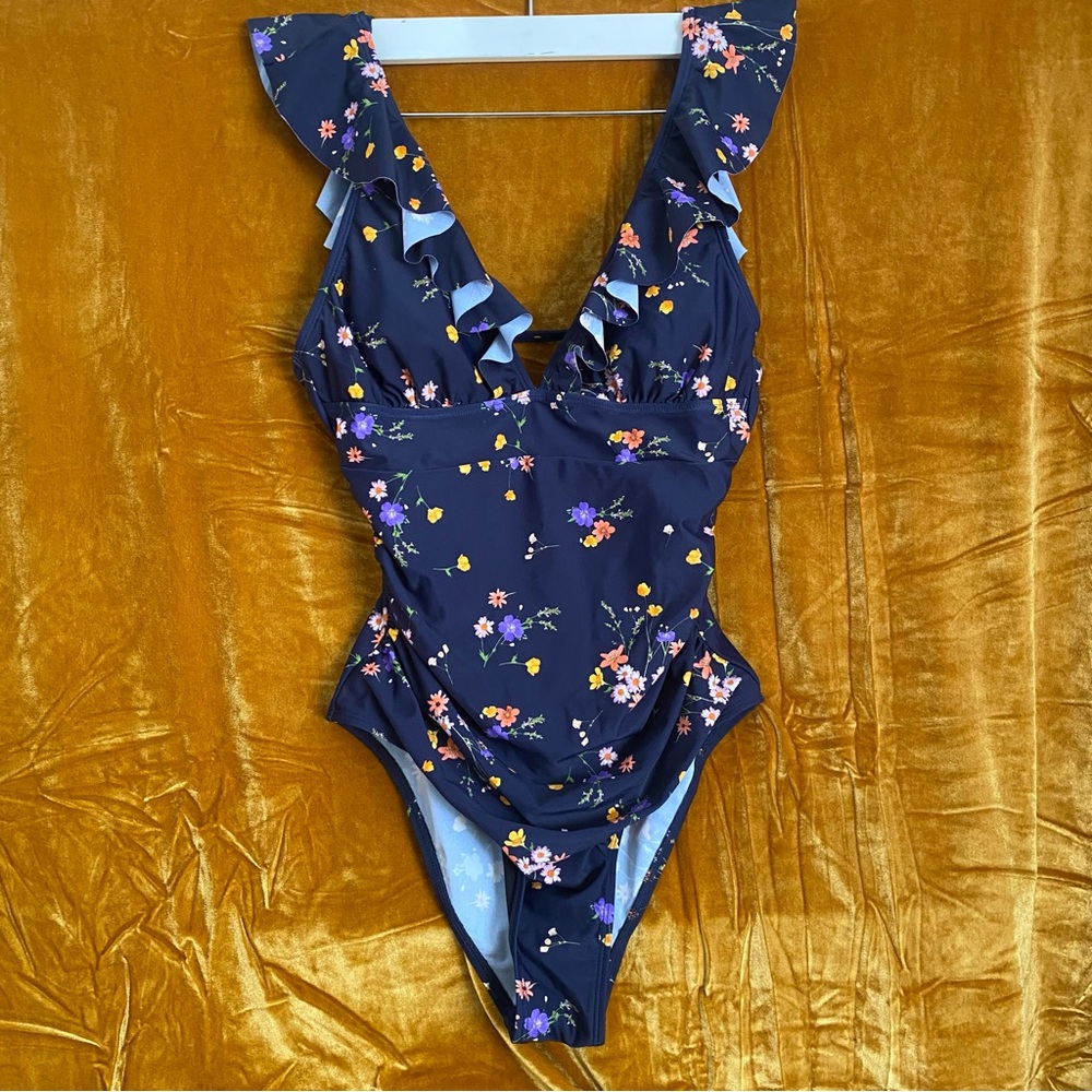 Cupshe Blue and Pink One Piece with Ruffle Sleeves